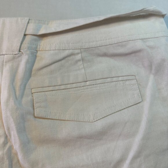 New York and Company NY&Co Womens 14 White Linen Belted 4 Inch Shorts NWT - Picture 9 of 9